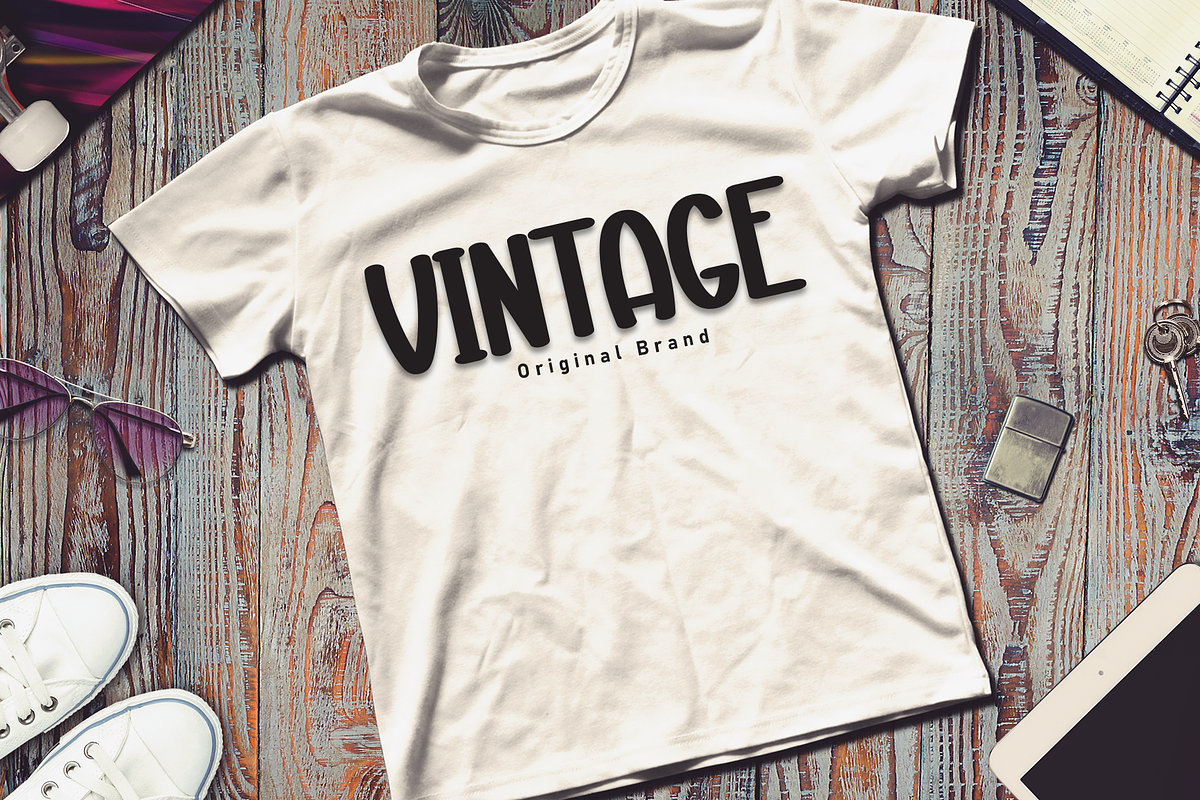 Winter Farmhouse | Script Font, a Script Font by Scratchones (Photo 3 of 8)