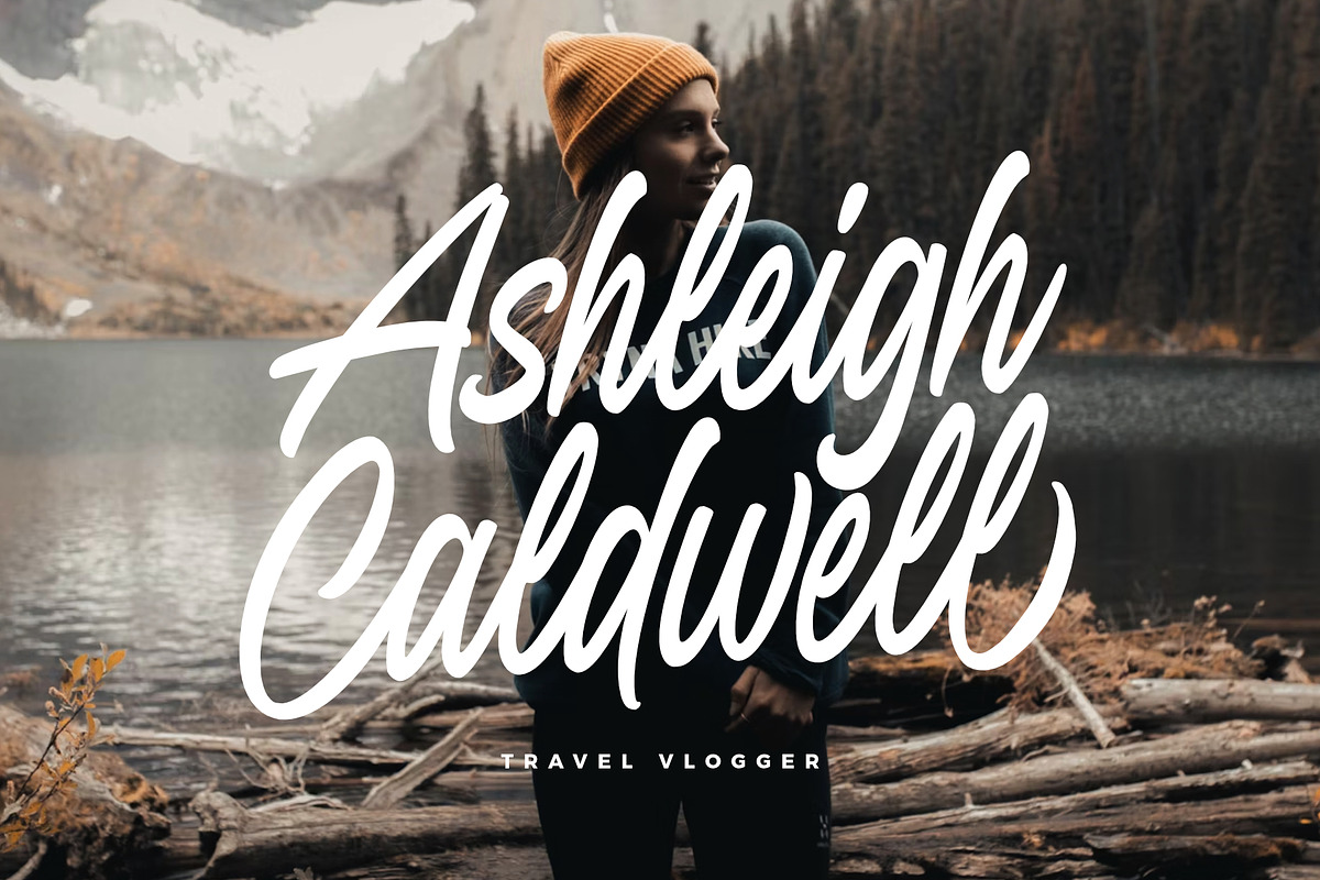 Coastal Midnight, a Script Font by Damarletter (Photo 2 of 7)
