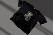 Cybernetic Cat Climbing, an Object Illustration by nomlimo.com (Thumbnail 2 of 3)