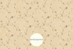 Vintage Beige Textured Floral