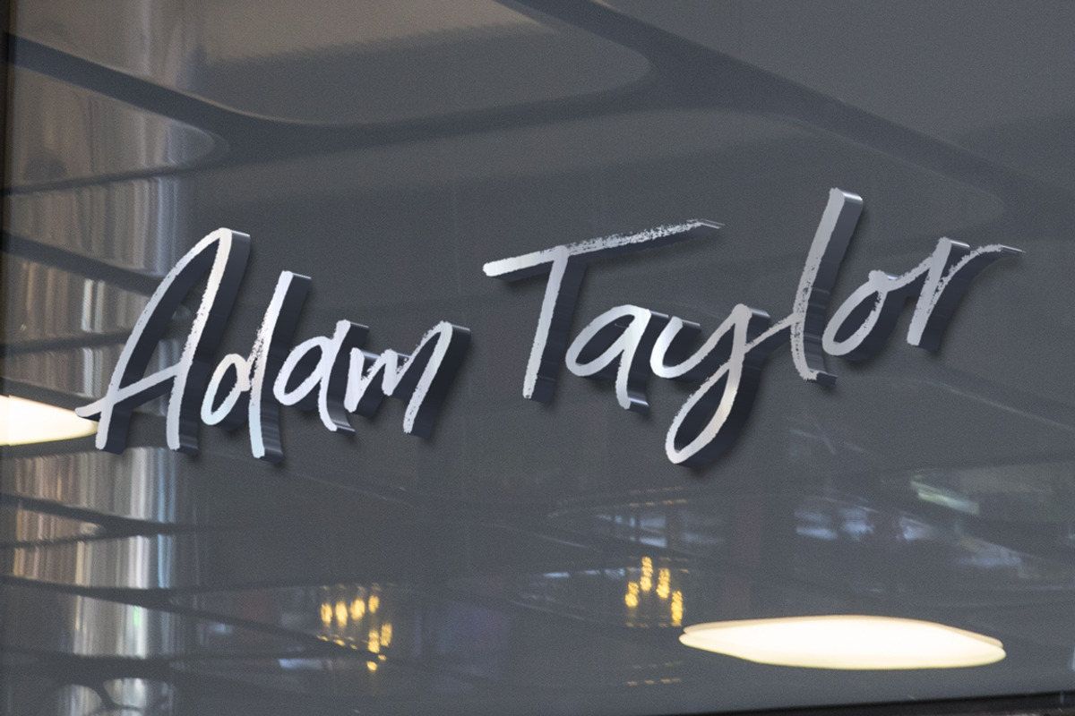 Serial Catch Font, a Script Font by Creativeqube Design (Photo 12 of 22)