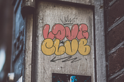 Tlooper Gump - Bubble Graffiti Style, a Sans Serif Font by RagamKata (Thumbnail 9 of 12)