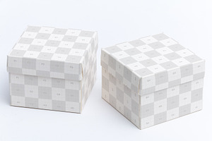 Cube Gift Box Mockup 03