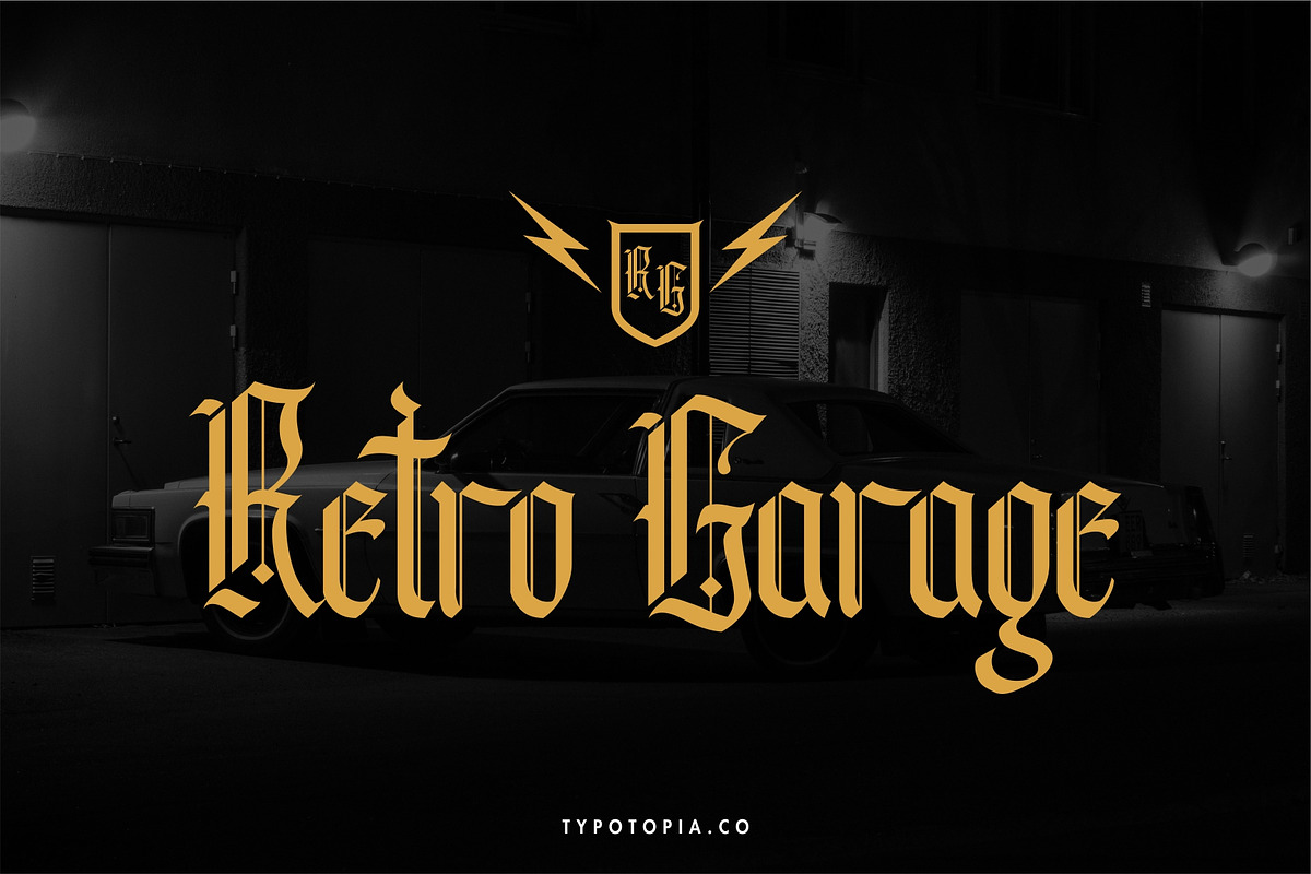 Andalusia - The Blackletter Typeface preview 4