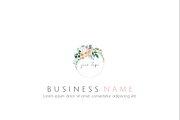 Customizable Mood Board Template, a Templates & Theme by The Social Esthete (Thumbnail 1 of 6)