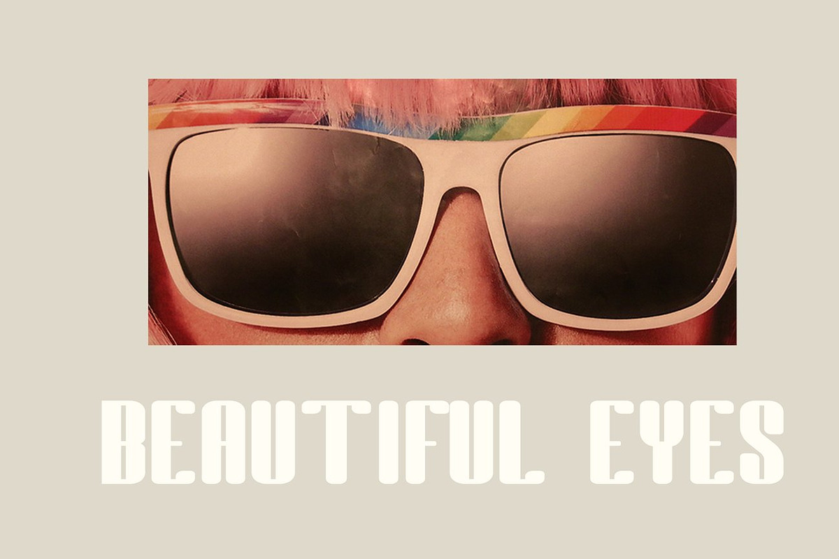 Bailey - Elegant Sans Serif, a Sans Serif Font by Luna Shop (Photo 2 of 5)