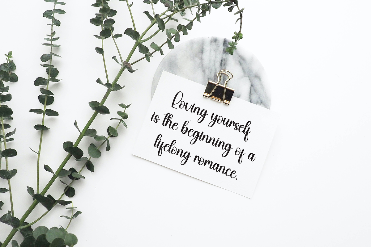 Saturday | Script Font, a Handwritten Font by Scratchones (Photo 4 of 8)