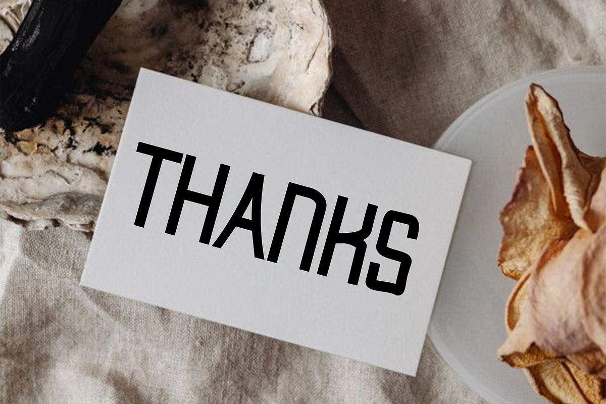 Bookmark, a Script Font by InermediaSTUDIO (Photo 6 of 8)