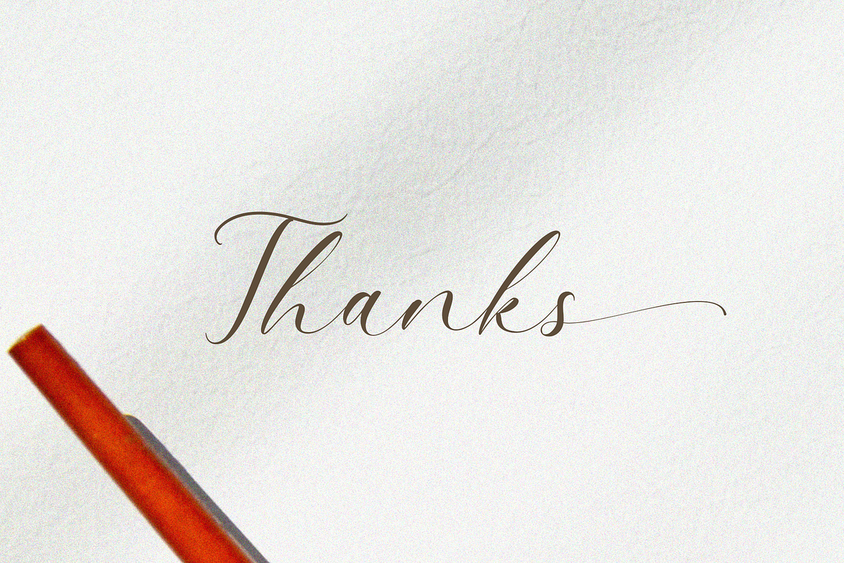 Glorea - A Lovely Calligraphy Font, a Script Font by Pen Culture (Photo 9 of 9)