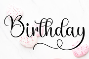 Geovany Blooming, a Handwritten Font by FreshTypeINK (Thumbnail 6 of 7)