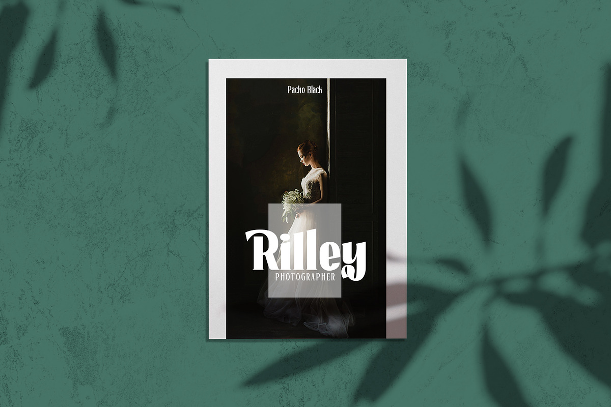 Pacho - Serif Family, a Serif Font by madeDeduk (Photo 14 of 15)