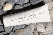 Belle Lune Script, a Script Font by Prestige Artsy Studio (Thumbnail 2 of 9)