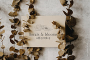 Meadow Flowers & Blooms Bundle, an Illustration by Pigment Café (Thumbnail 6 of 9)