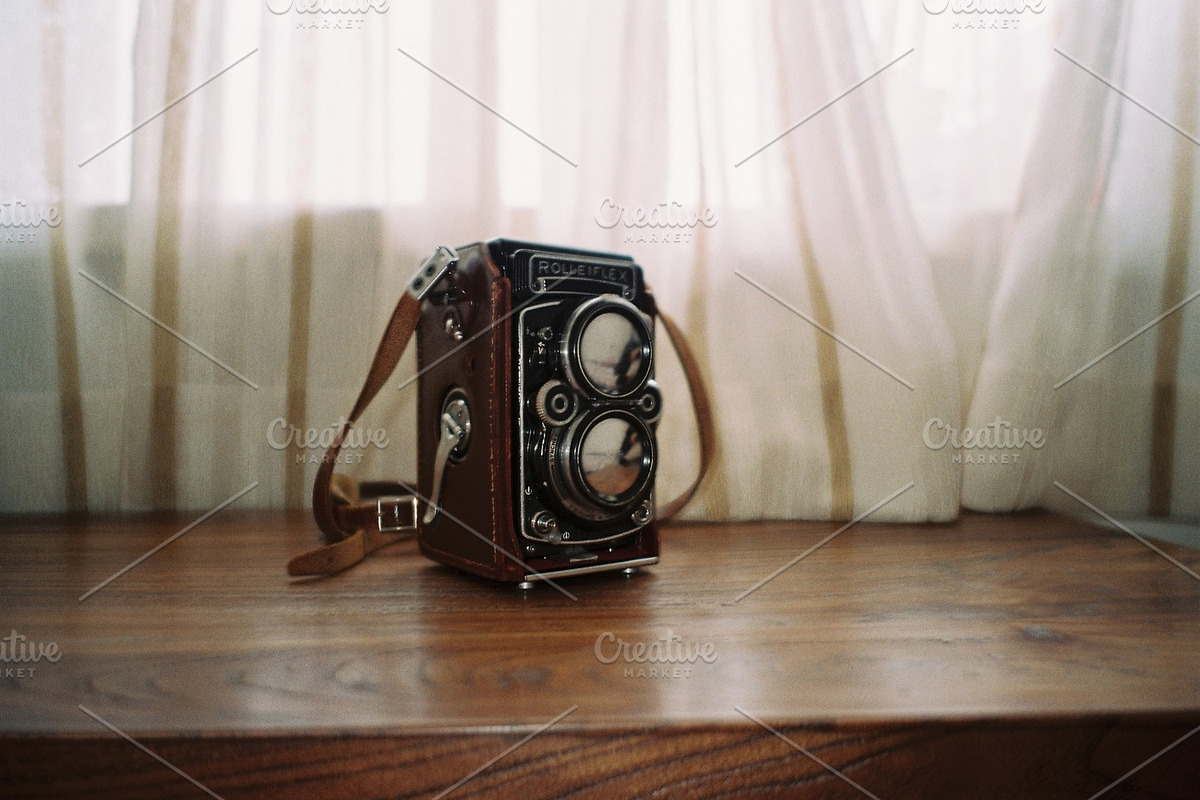 Rolleiflex, a Technology Photo by pypple (Photo 3 of 3)