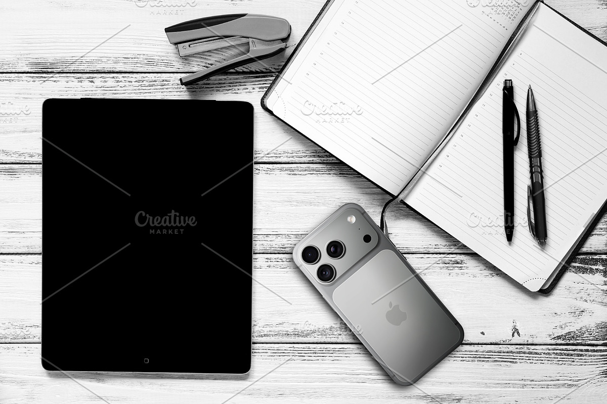 80 Phone mockups 2026 Vector + PNG, an iPhone Mockup by PhotoVector (Photo 3 of 9)