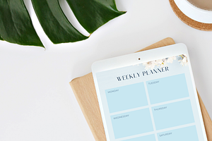 Blue Floral Weekly Planner