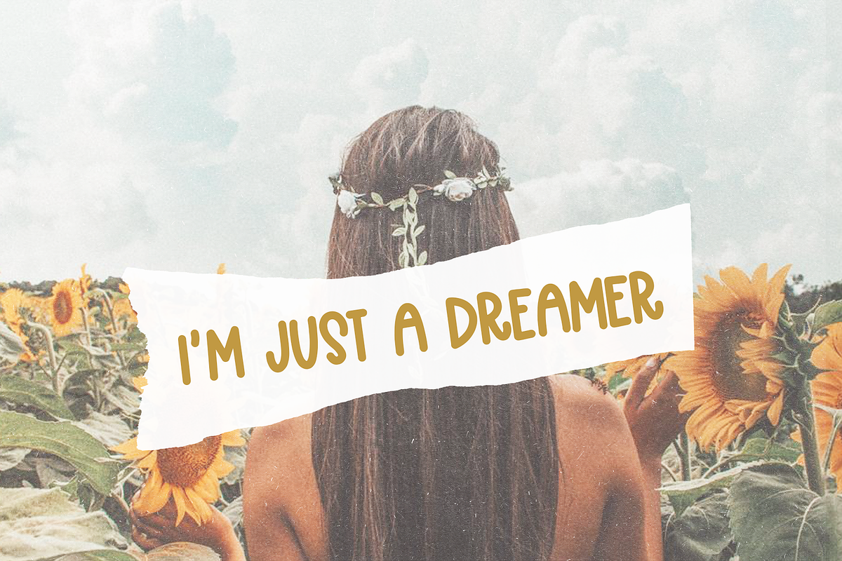 Twinkle | Handwritten Display Font preview 2