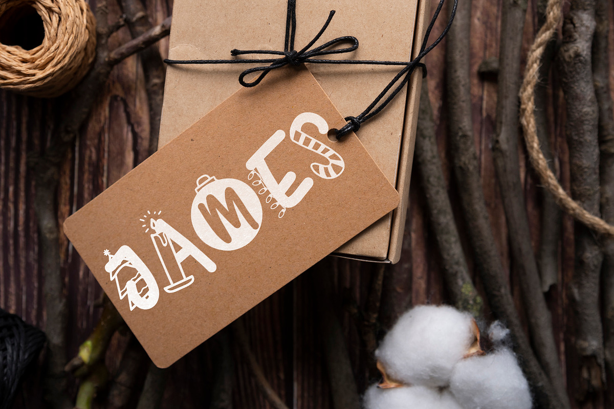 Joyeux Noel, a Handwritten Font by Freeling Design House (Photo 6 of 7)