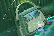 Cracked Screen Photo Effect, a Layer Style Add-On by Design Squad (Thumbnail 3 of 5)