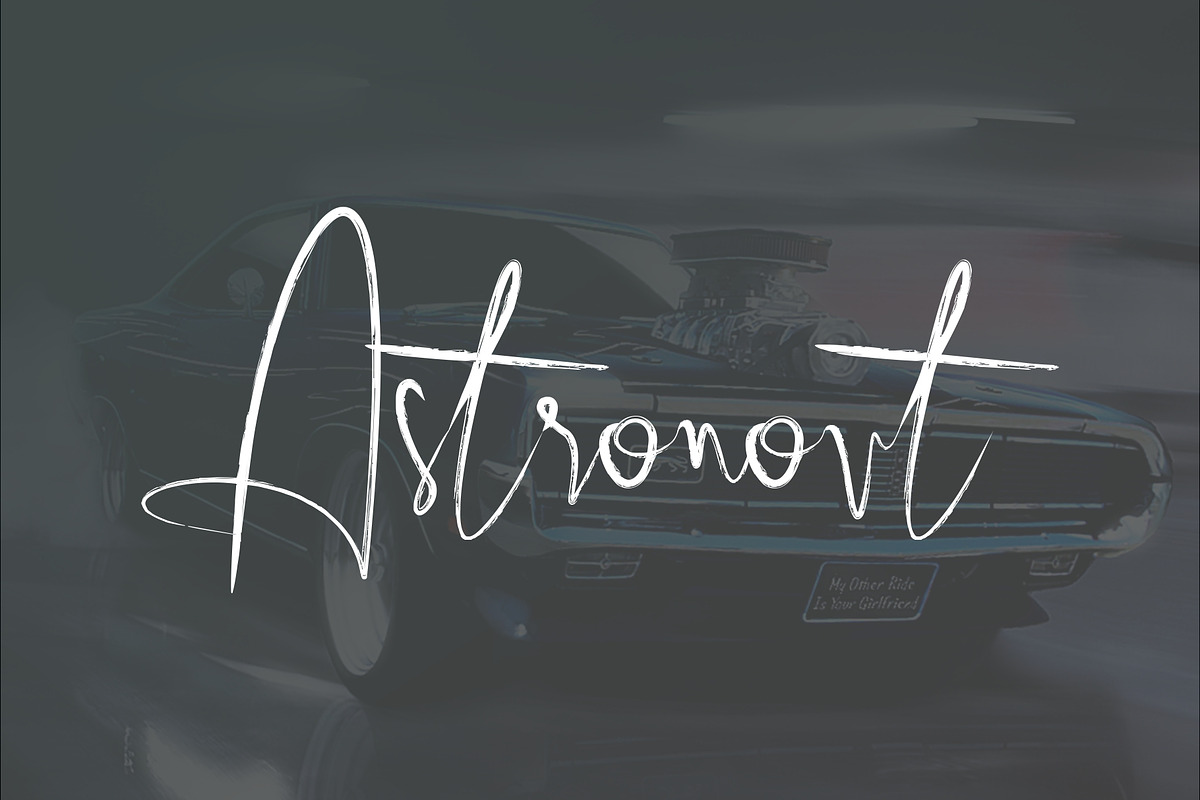 Rhinchost Typeface preview 5