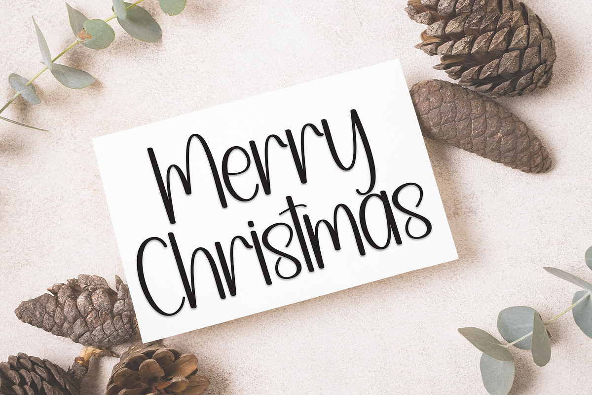 Handmade | Script Font, a Handwritten Font by Scratchones (Photo 2 of 8)