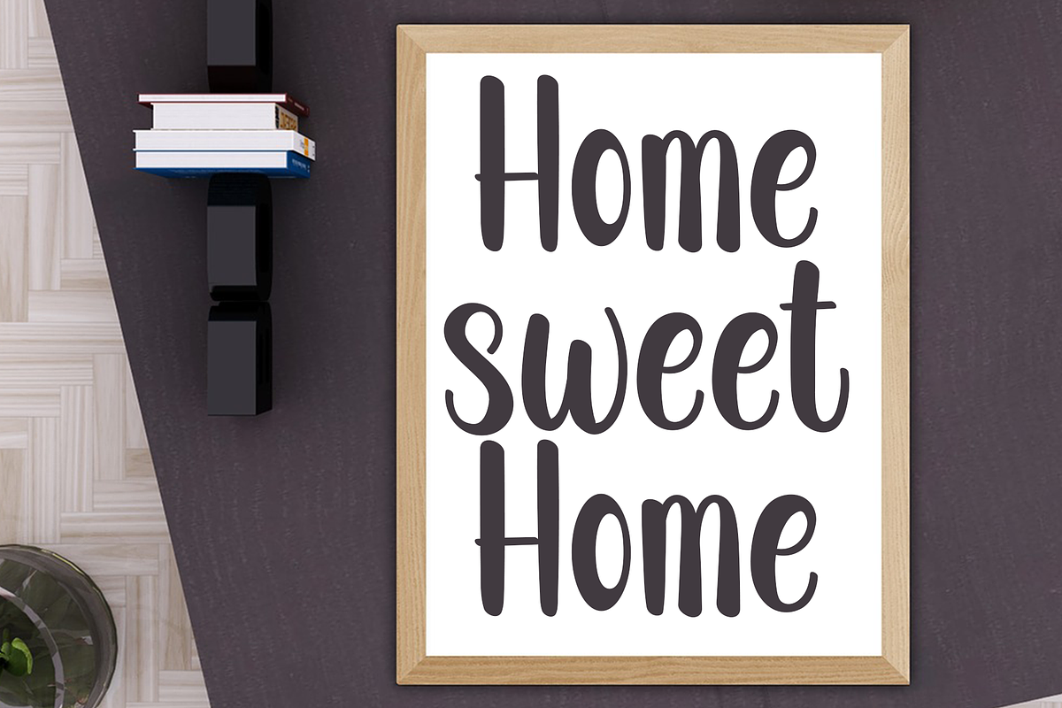 Spring Holiday, a Handwritten Font by Creative Writting (Photo 4 of 6)