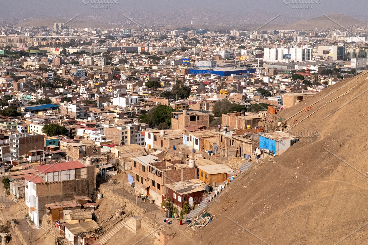 Lima, Peru – Vibrant Editorial Pack, a Photo by This For There (Photo 6 of 14)