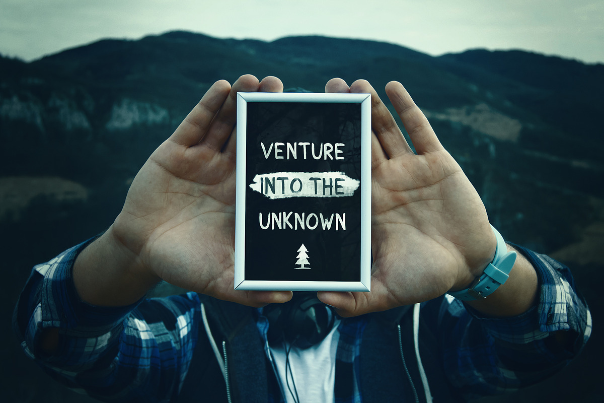 Aventura - Handmade Font preview 4