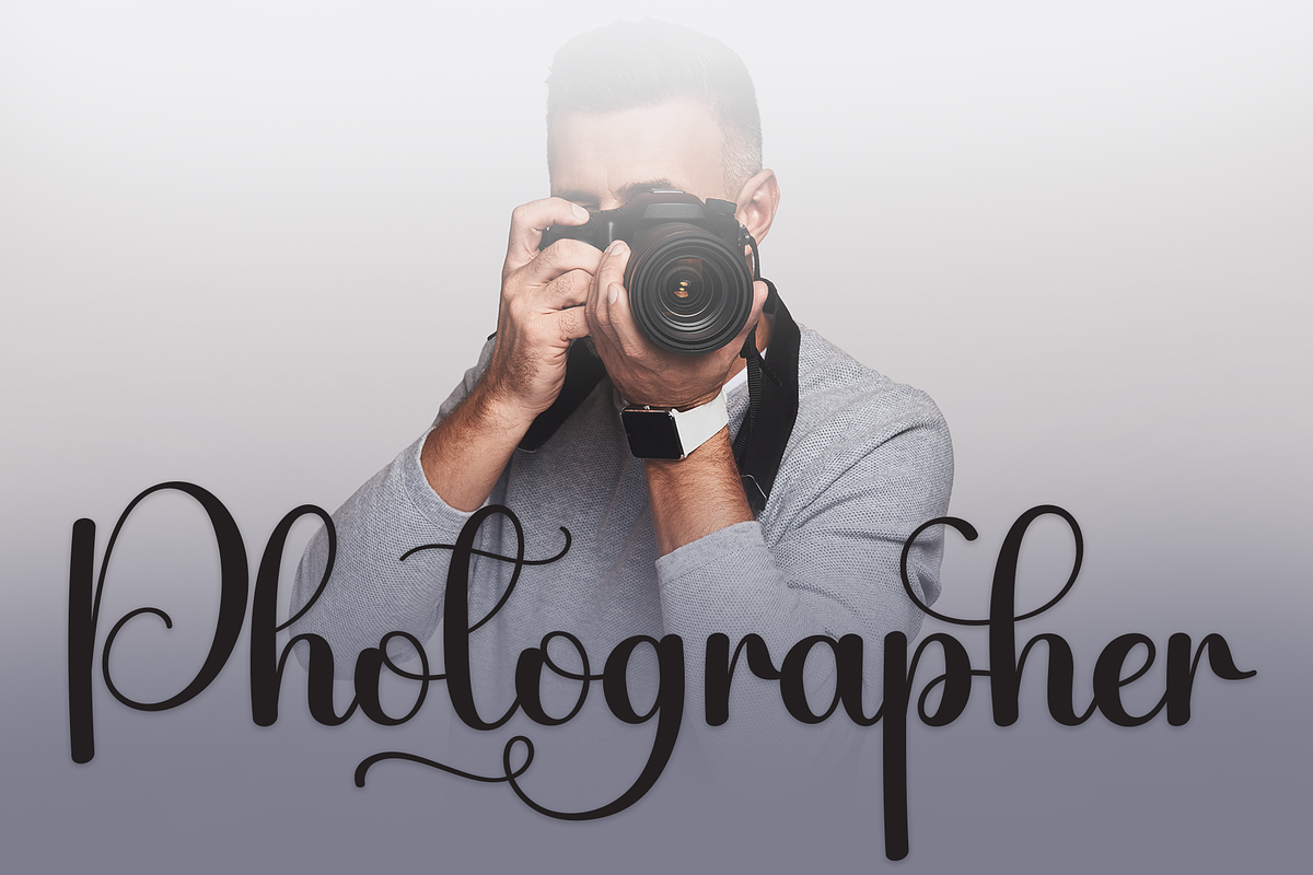 Bubly | Script Font, a Handwritten Font by Scratchones (Photo 5 of 9)