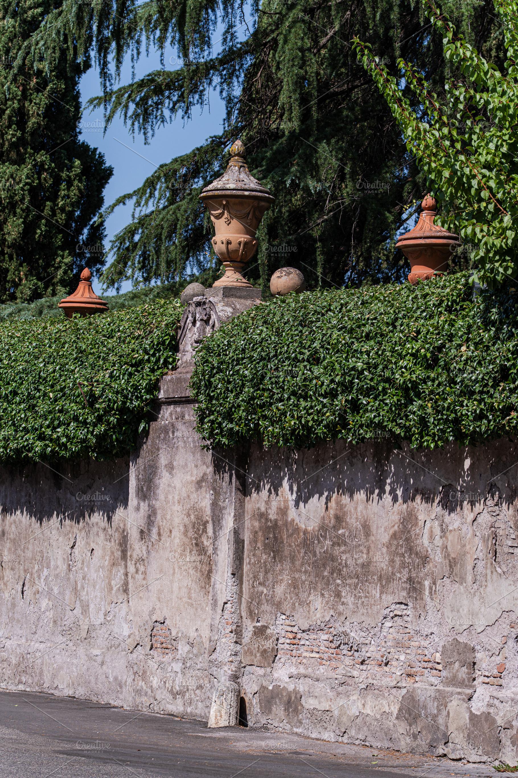 The border of the Sovereign Order of Malta on Aventine Hill in R, an Architecture Photo by Anna Bogush