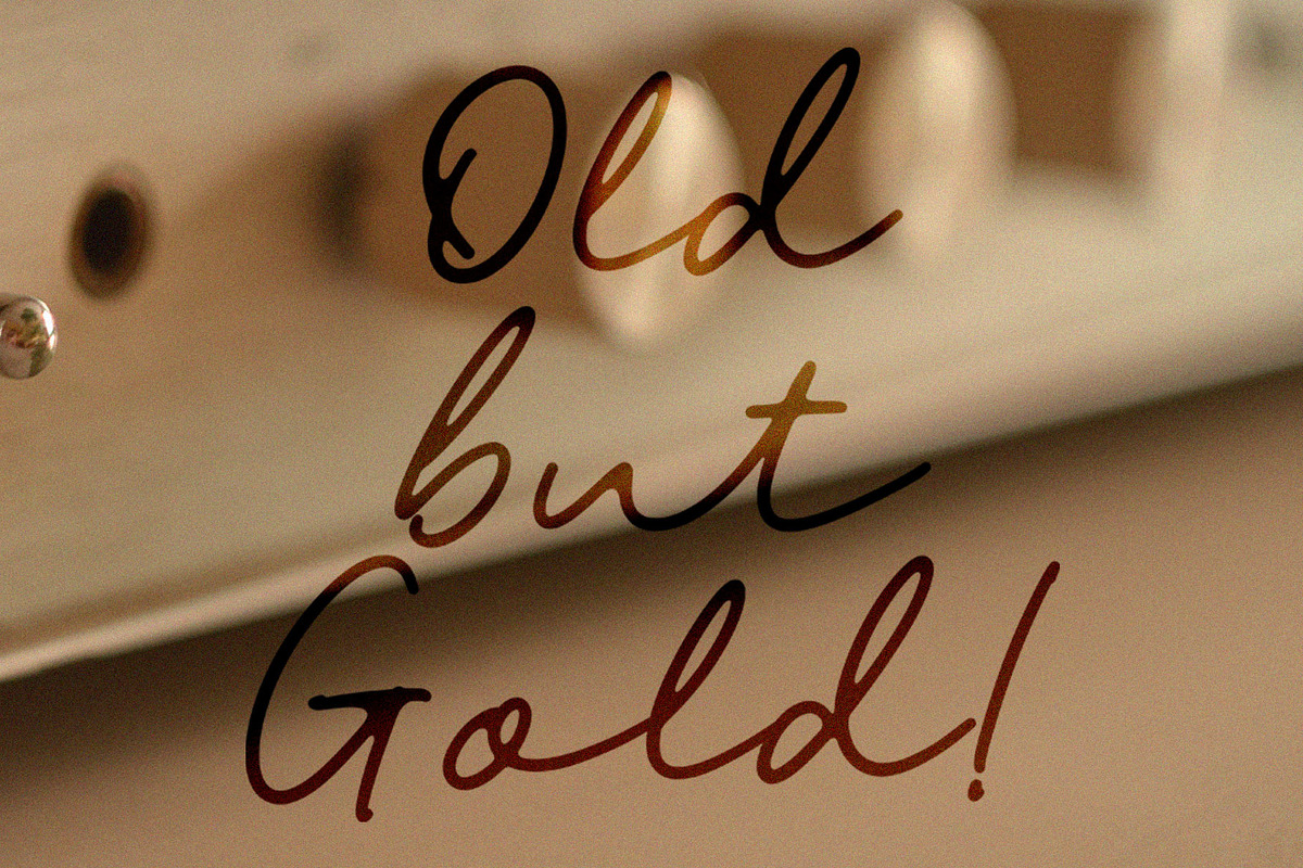 Wardah, a Script Font by Omotu Studio (Photo 6 of 12)