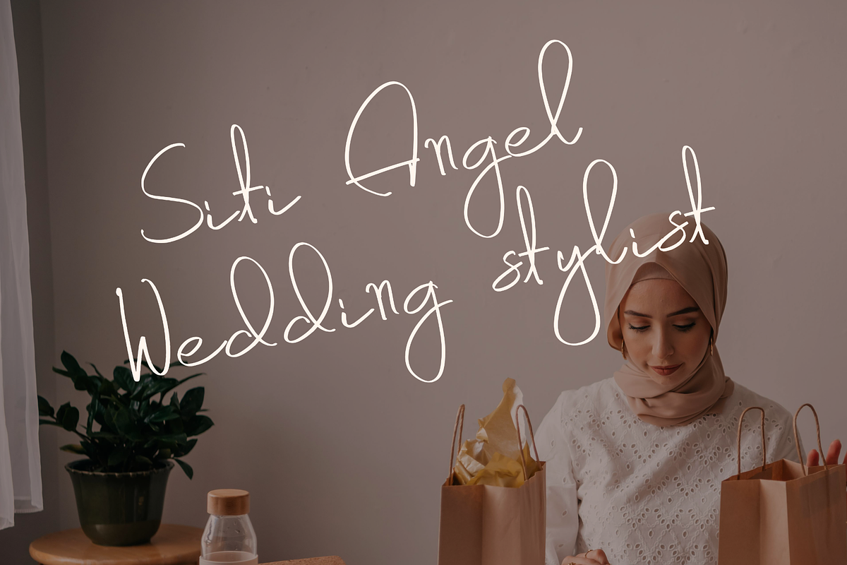Astography signature font, a Handwritten Font by SSI.Scraps (Photo 2 of 13)