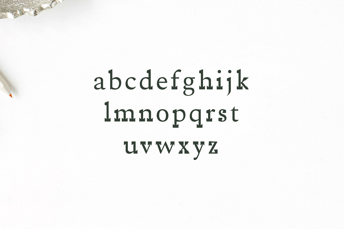 Sumer Fancy 3 Font Family preview 3