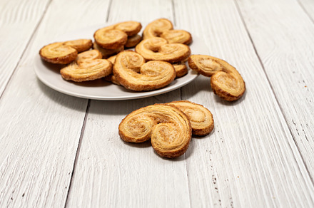 Palmier puff pastry biscuits, a Background Photo by wr7 Media