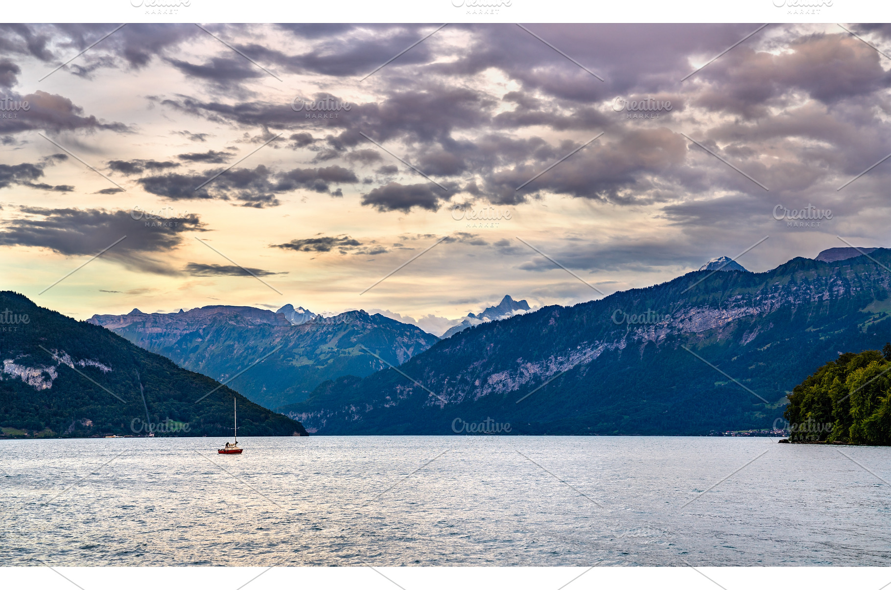 Sunset at Lake Thun in Switzerland, a Nature Photo by Leonid Andronov