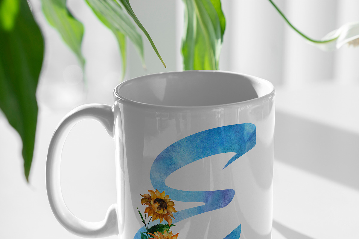 Floral font. Sunflower, a Sans Serif Font by ElliaArt (Photo 3 of 8)
