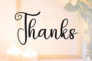 Lighting | Script Font, a Handwritten Font by Scratchones (Thumbnail 9 of 9)