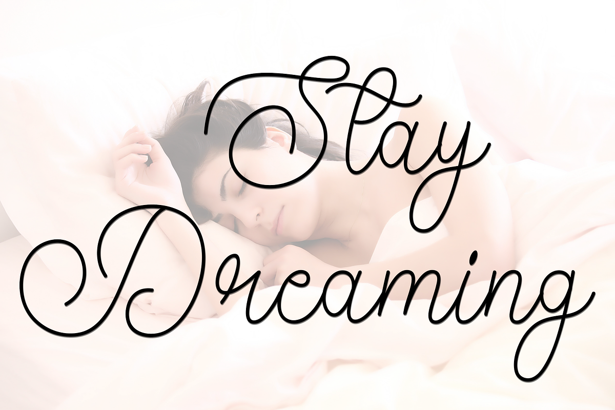 Lovely Dreaming, a Handwritten Font by InermediaSTUDIO (Photo 3 of 8)