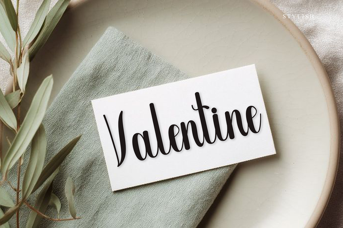 Bunny Girl, a Handwritten Font by InermediaSTUDIO (Photo 3 of 8)