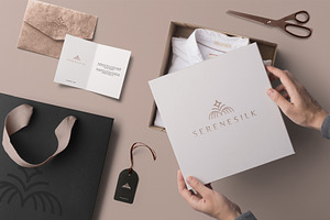 18 Modern Luxury Logo Collection