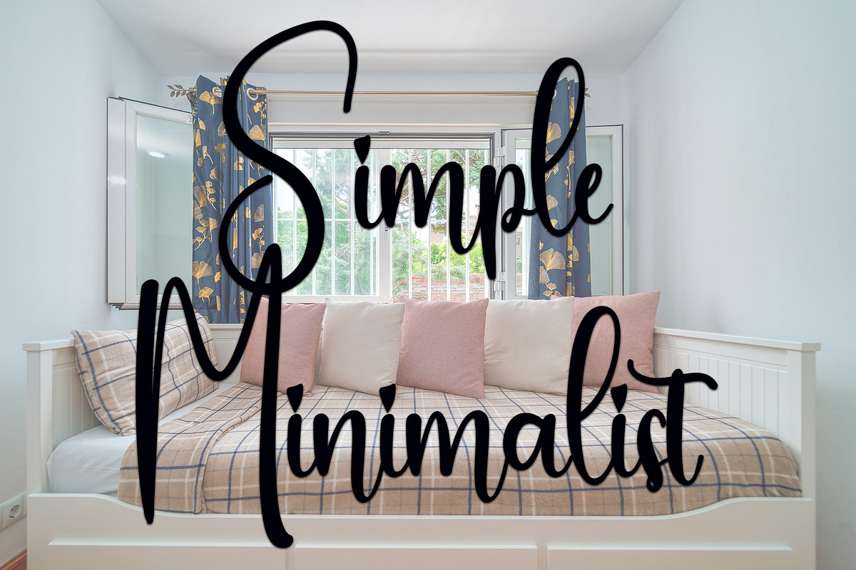 Monday, a Handwritten Font by InermediaSTUDIO (Photo 5 of 5)