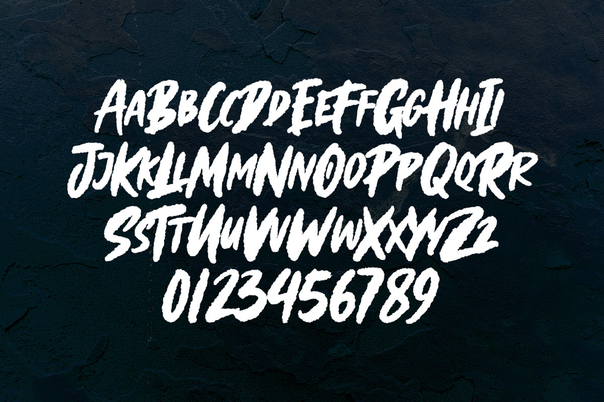 Gillattoz, a Font by Weape Studio (Photo 9 of 10)