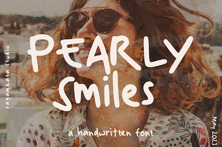 Pearly Smiles - Delightful Font, a Handwritten Font by RagamKata