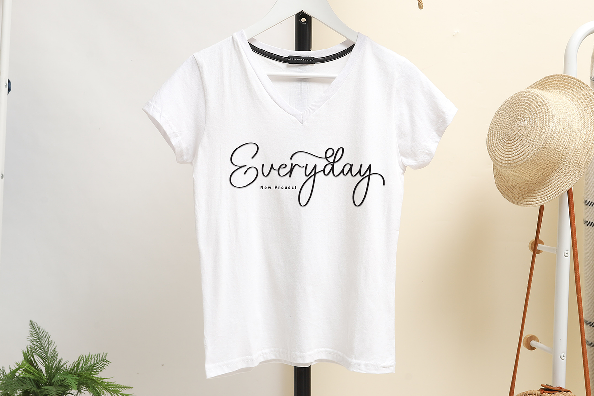 Jhordy | Script Font, a Handwritten Font by Scratchones (Photo 5 of 9)