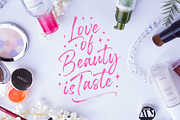 Stunders | Handwritten Brush Font, a Handwritten Font by Ghuroba Studio (Thumbnail 8 of 10)
