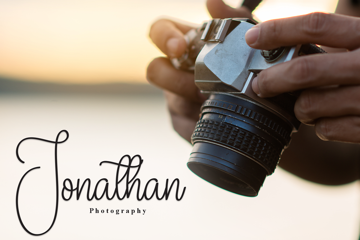 Berlina Signature | Script Font, a Handwritten Font by Scratchones (Photo 3 of 8)