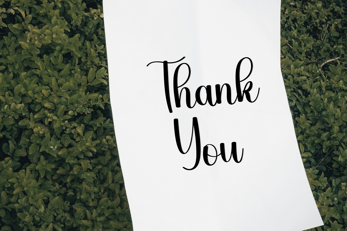 Wonderful Snowing, a Handwritten Font by FreshTypeINK (Photo 8 of 8)