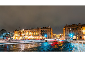 Illuminated Place de la Concorde at