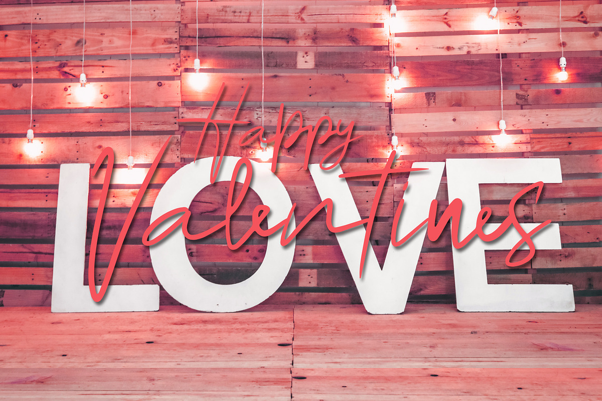 Chelsea Queen || Elegant Signature, a Script Font by D&K Project (Photo 13 of 18)