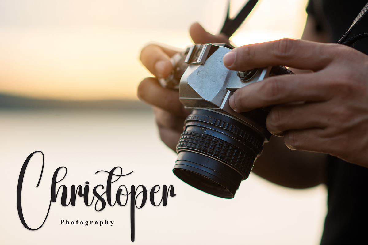 Scatter | Script Font, a Handwritten Font by Scratchones (Photo 5 of 9)
